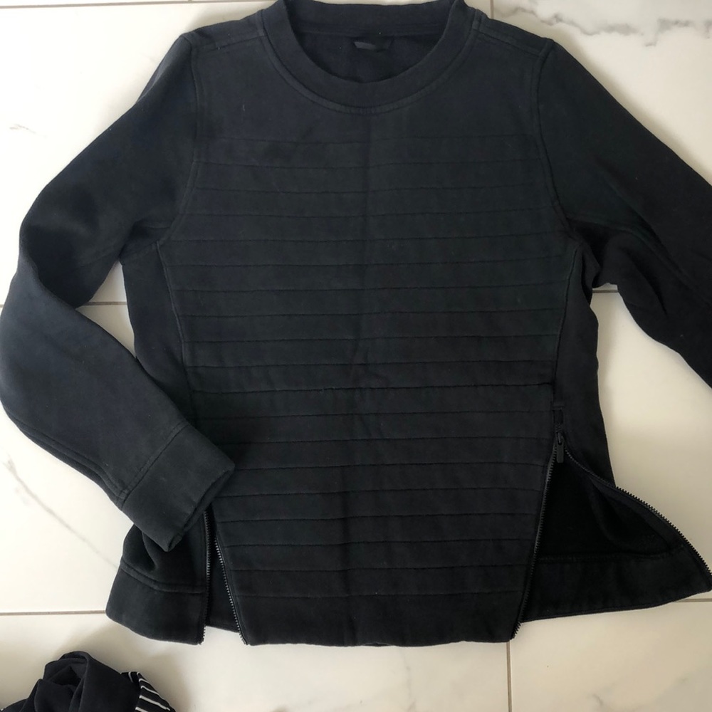 Lulu lemon Black Pullover